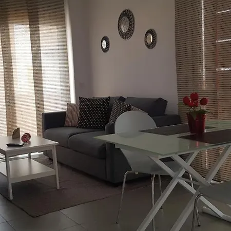 Residencial Martines アパート エル・メダノ